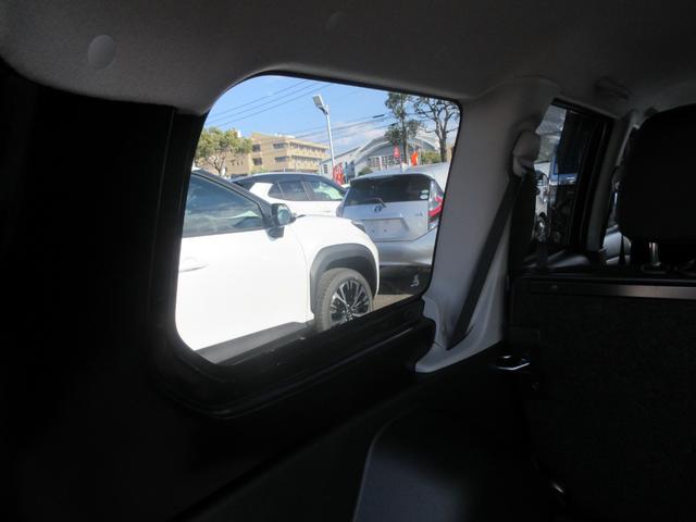 プロボックス ハイブリッドＦ　マルチインフォメーションディスプレイ　横滑り防止　オートマチックハイビーム　エコドライブモードスイッチ　ＥＶドライブモードスイッチ　ドアバイザ―　フロアマット　電動格納ミラー　オートライト（68枚目）