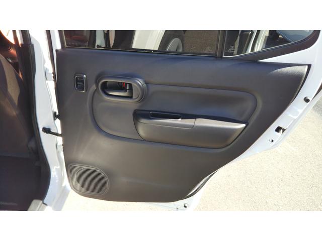 アルト L アップグレードパッケージ装着車 オーディオレス車 スズキセーフティサポート シートヒーター コーナーセンサー LEDヘッドライト オートエアコン プライバシーガラス キーレス 集中ドアロック(42枚目)