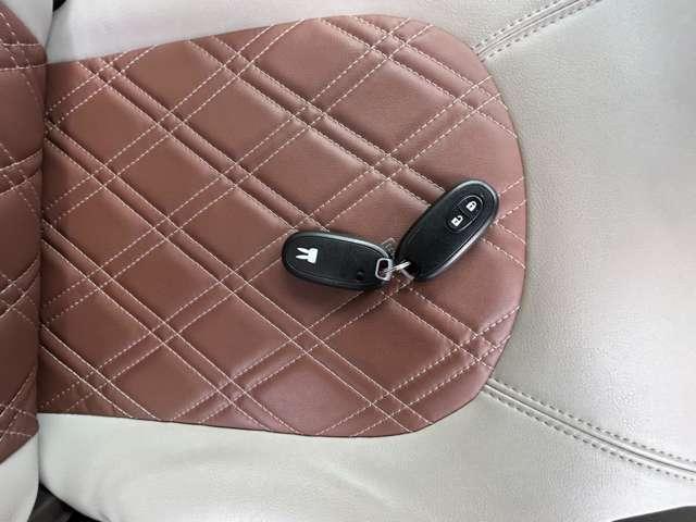 アルトラパンショコラ G 7インチフルセグナビゲーション バックカメラ ドライブレコーダー前方後方 フロアマット ドアバイザー スマートキー プッシュスタート 集中ドアロック プライバシーガラス ディスチャージランプ(24枚目)