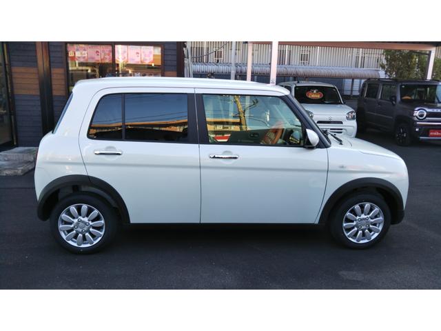 アルトラパン Ｘ　ディスプレイオーディオ　バックモニター　スズキセーフティサポート　シートヒーター　コーナーセンサー　アルミホイール１４インチ　オートエアコン　スマートキー　プッシュスタート　集中ドアロック　キーレス（4枚目）