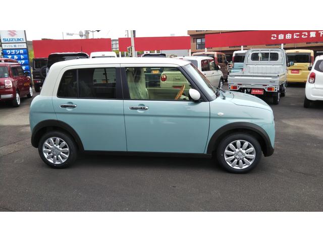 アルトラパン Ｘ　オフブルー／ベージュ２トーン　全方位モニター用カメラパッケージ　スズキセーフティサポート　シートヒーター　コーナーセンサー　アルミホイール１４インチ　スマートキー　プッシュスタート　集中ドアロック（4枚目）