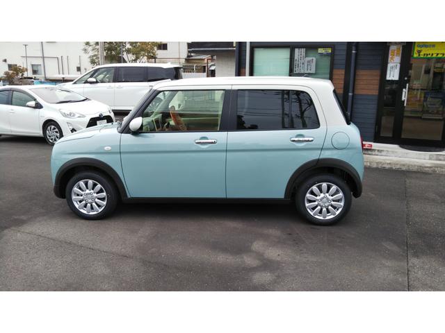 アルトラパン Ｘ　オフブルー／ベージュ２トーン　全方位モニター用カメラパッケージ　スズキセーフティサポート　シートヒーター　コーナーセンサー　アルミホイール１４インチ　スマートキー　プッシュスタート　集中ドアロック（5枚目）