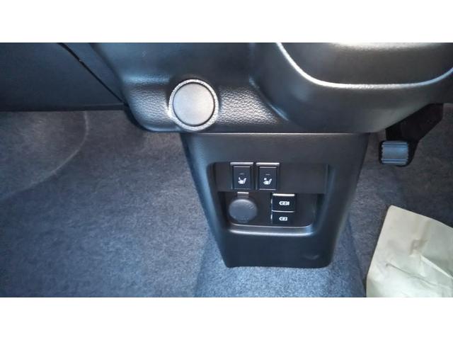 ハスラー ハイブリッドＸ　イエロー／ガンメタ２トーン　スズキセーフティサポート　クルーズコントロール　コーナーセンサー　ＬＥＤヘッドライト　オートライト　オートエアコン　スマートキー　プッシュスタート　集中ドアロック（29枚目）