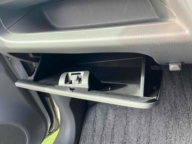 AZワゴン XSスペシャル スマートキー 電動格納ミラー ベンチシート AT 盗難防止システム ABS CD アルミホイール 衝突安全ボディ エアコン パワーステアリング パワーウィンドウ 運転席エアバッグ 助手席エアバッグ(37枚目)