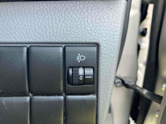 AZワゴン XSスペシャル スマートキー 電動格納ミラー ベンチシート AT 盗難防止システム ABS CD アルミホイール 衝突安全ボディ エアコン パワーステアリング パワーウィンドウ 運転席エアバッグ 助手席エアバッグ(49枚目)