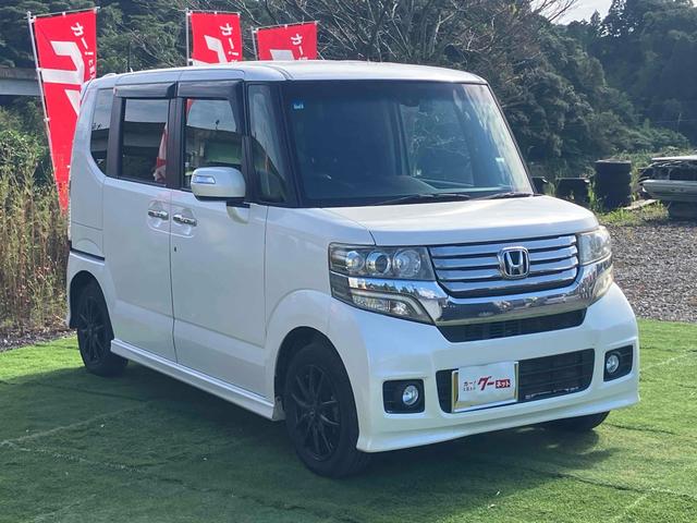 Ｎ－ＢＯＸカスタム Ｇ　ＳＳパッケージ　ドライブレコーダー　ＥＴＣ　バックカメラ　両側電動スライドドア　ナビ　ＴＶ　衝突被害軽減システム　オートライト　ＨＩＤ　スマートキー　アイドリングストップ　電動格納ミラー　ベンチシート　ＣＶＴ（13枚目）