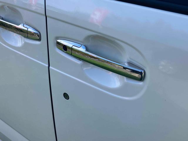 Ｎ－ＢＯＸカスタム Ｇ　ＳＳパッケージ　ドライブレコーダー　ＥＴＣ　バックカメラ　両側電動スライドドア　ナビ　ＴＶ　衝突被害軽減システム　オートライト　ＨＩＤ　スマートキー　アイドリングストップ　電動格納ミラー　ベンチシート　ＣＶＴ（27枚目）