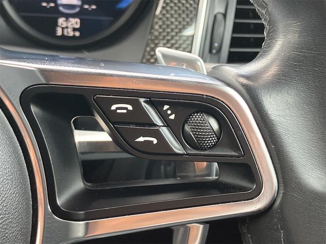 マカン マカンＳ　４ＷＤ　ＥＴＣ　バックカメラ　クリアランスソナー　パワーシート　サンルーフ　ナビ　ＴＶ　オートライト　ＨＩＤ　電動リアゲート　アルミホイール　アイドリングストップ　電動格納ミラー　シートヒーター（8枚目）