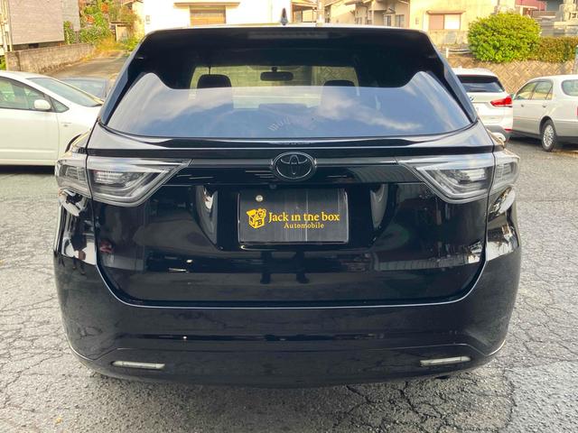 ハリアー エレガンス　バックカメラ　パワーシート　ナビ　ＴＶ　オートライト　ＬＥＤヘッドランプ　アルミホイール　スマートキー　アイドリングストップ　ＣＶＴ　盗難防止システム　衝突安全ボディ　ＣＤ（16枚目）