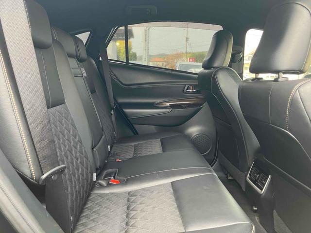 ハリアー エレガンス　バックカメラ　パワーシート　ナビ　ＴＶ　オートライト　ＬＥＤヘッドランプ　アルミホイール　スマートキー　アイドリングストップ　ＣＶＴ　盗難防止システム　衝突安全ボディ　ＣＤ（32枚目）