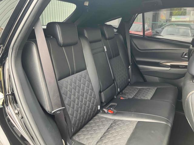 ハリアー エレガンス　バックカメラ　パワーシート　ナビ　ＴＶ　オートライト　ＬＥＤヘッドランプ　アルミホイール　スマートキー　アイドリングストップ　ＣＶＴ　盗難防止システム　衝突安全ボディ　ＣＤ（33枚目）