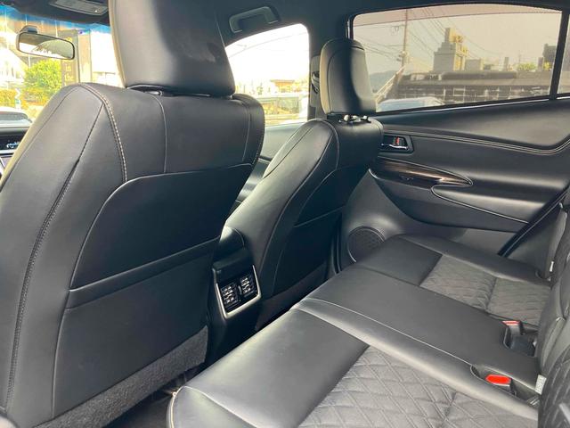 ハリアー エレガンス　バックカメラ　パワーシート　ナビ　ＴＶ　オートライト　ＬＥＤヘッドランプ　アルミホイール　スマートキー　アイドリングストップ　ＣＶＴ　盗難防止システム　衝突安全ボディ　ＣＤ（42枚目）