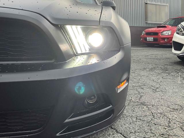 マスタング 　ドライブレコーダー　ナビ　ＴＶ　ＡＴ　アルミホイール　ＣＤ　運転席エアバッグ（24枚目）