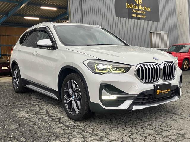 Ｘ１ 　４ＷＤ　バックカメラ　クリアランスソナー　パワーシート　衝突被害軽減システム　サンルーフ　ナビ　オートライト　ＬＥＤヘッドランプ　ヘッドライトウォッシャー　電動リアゲート　アルミホイール　スマートキー（14枚目）