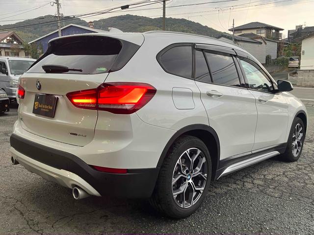 Ｘ１ 　４ＷＤ　バックカメラ　クリアランスソナー　パワーシート　衝突被害軽減システム　サンルーフ　ナビ　オートライト　ＬＥＤヘッドランプ　ヘッドライトウォッシャー　電動リアゲート　アルミホイール　スマートキー（16枚目）
