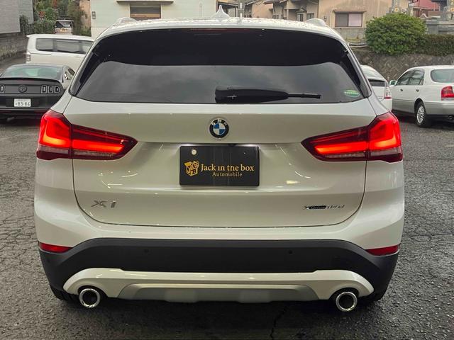 Ｘ１ 　４ＷＤ　バックカメラ　クリアランスソナー　パワーシート　衝突被害軽減システム　サンルーフ　ナビ　オートライト　ＬＥＤヘッドランプ　ヘッドライトウォッシャー　電動リアゲート　アルミホイール　スマートキー（17枚目）