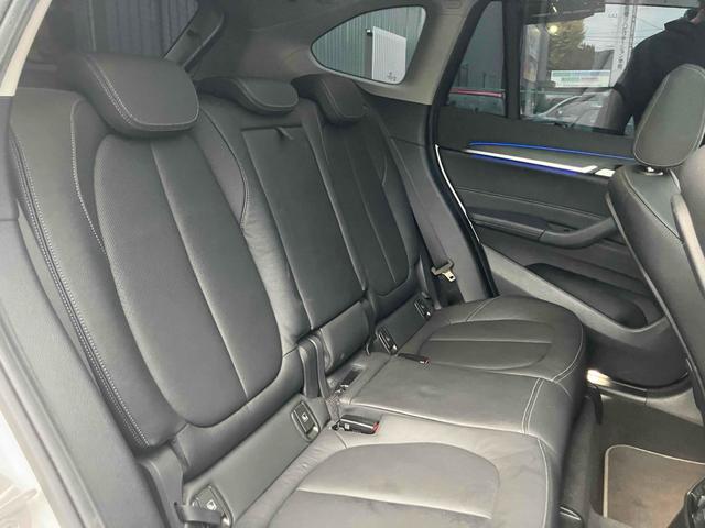 Ｘ１ 　４ＷＤ　バックカメラ　クリアランスソナー　パワーシート　衝突被害軽減システム　サンルーフ　ナビ　オートライト　ＬＥＤヘッドランプ　ヘッドライトウォッシャー　電動リアゲート　アルミホイール　スマートキー（36枚目）