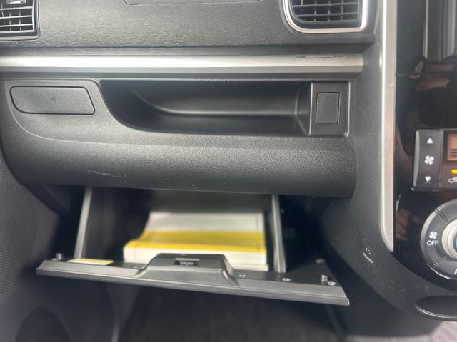 タント カスタムＸ　ＳＡ　盗難防止　運転席エアバッグ　衝突被害軽減　スマ－トキ－　ＬＥＤ　衝突安全ボディ　ＡＡＣ　パワステ　横滑防止　サイドエアバック　キーレスエントリー　ＡＢＳ　アイドリング　全席ＰＷ　ＷＳＲＳ（4枚目）