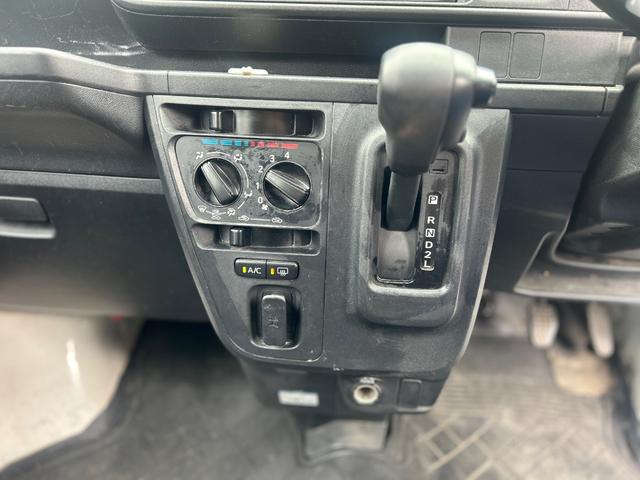 ハイゼットカーゴ ＤＸ　ＳＡＩＩＩ（4枚目）
