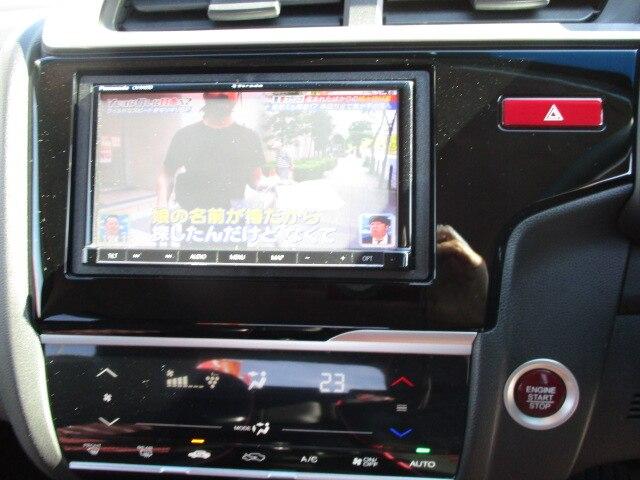 フィット 13G・Fパッケージ ファインエディション 特別使用車 ワンオーナー オートマ ABS Wエアバッグ メモリーナビフルセグテレビ バックカメラ DVDビデオ CD スマートキー 定期点検記録簿付き(13枚目)