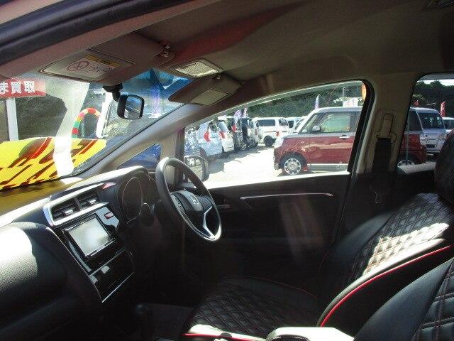 フィット 13G・Fパッケージ ファインエディション 特別使用車 ワンオーナー オートマ ABS Wエアバッグ メモリーナビフルセグテレビ バックカメラ DVDビデオ CD スマートキー 定期点検記録簿付き(34枚目)