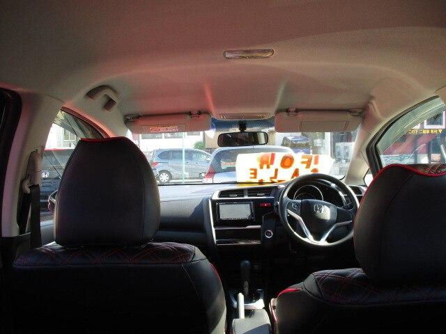 フィット 13G・Fパッケージ ファインエディション 特別使用車 ワンオーナー オートマ ABS Wエアバッグ メモリーナビフルセグテレビ バックカメラ DVDビデオ CD スマートキー 定期点検記録簿付き(38枚目)