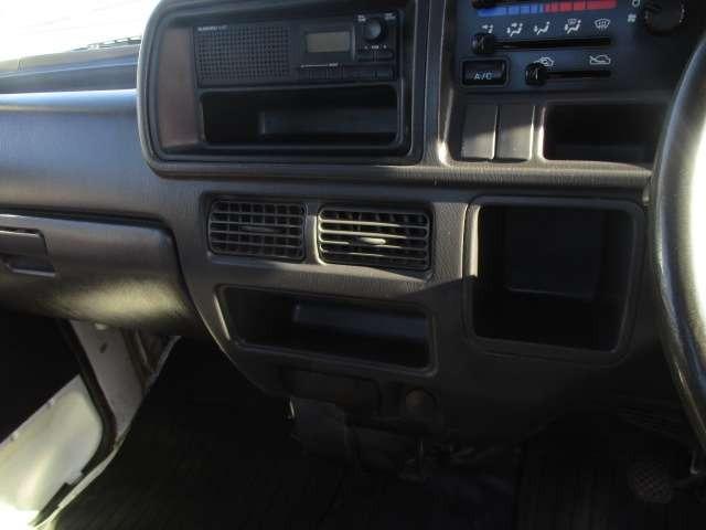 熊本インターより光の森経由菊陽町にじの森近くの高速沿い　または植木インターより北バイパス経由新地団地近くの高速沿いにございます。お車に関しては当店「トミタマイカー」までグー見たとお気軽にご相談下さい！