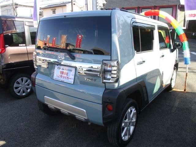 熊本インターより光の森経由菊陽町にじの森近くの高速沿い　または植木インターより北バイパス経由新地団地近くの高速沿いにございます。お車に関しては当店「トミタマイカー」までグー見たとお気軽にご相談下さい！