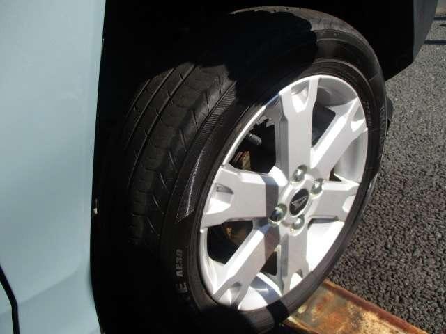 熊本インターより光の森経由菊陽町にじの森近くの高速沿い　または植木インターより北バイパス経由新地団地近くの高速沿いにございます。お車に関しては当店「トミタマイカー」までグー見たとお気軽にご相談下さい！