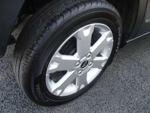 熊本インターより光の森経由菊陽町にじの森近くの高速沿い　または植木インターより北バイパス経由新地団地近くの高速沿いにございます。お車に関しては当店「トミタマイカー」までグー見たとお気軽にご相談下さい！