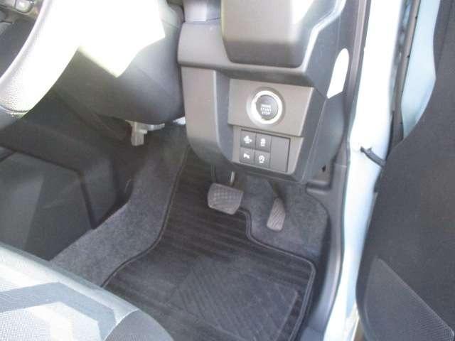 熊本インターより光の森経由菊陽町にじの森近くの高速沿い　または植木インターより北バイパス経由新地団地近くの高速沿いにございます。お車に関しては当店「トミタマイカー」までグー見たとお気軽にご相談下さい！