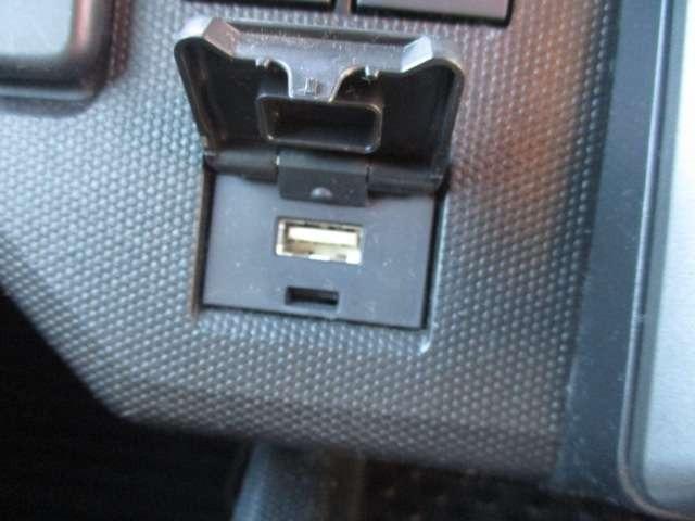 熊本インターより光の森経由菊陽町にじの森近くの高速沿い　または植木インターより北バイパス経由新地団地近くの高速沿いにございます。お車に関しては当店「トミタマイカー」までグー見たとお気軽にご相談下さい！