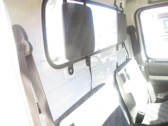 キャリイトラック ダンプ 5速MT 4WD ダンプ エアコン パワステ 車検8年2月 走行56,000キロ(13枚目)