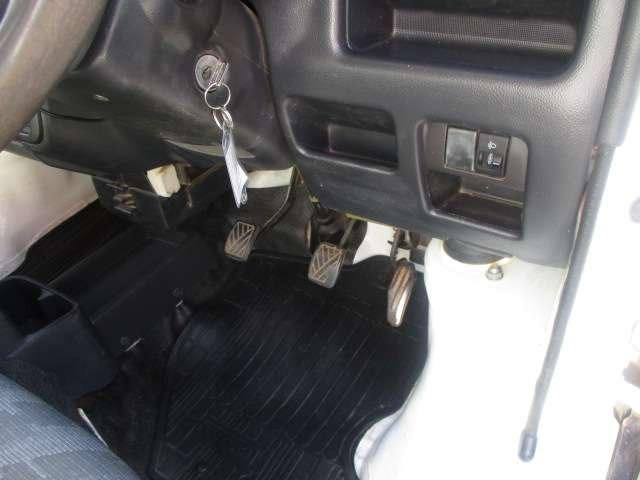 キャリイトラック ダンプ 5速MT 4WD ダンプ エアコン パワステ 車検8年2月 走行56,000キロ(42枚目)