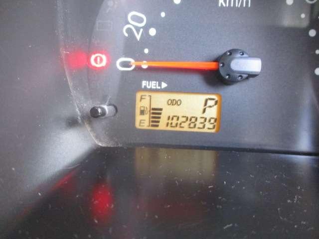 ハイゼットトラック ジャンボ　オートマ　４ＷＤ　エアバッグ　エアコン　パワステ　集中ドアロック　ナビテレビ　ＣＤ　アルミ　タイミングベルト交換済み（17枚目）