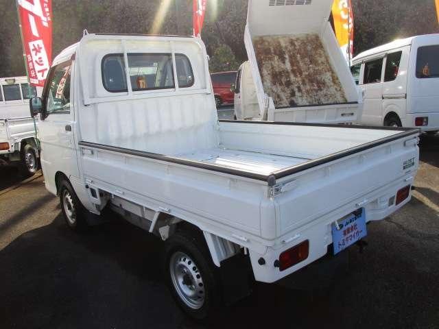 ハイゼットトラック エアコン・パワステ　スペシャル　５速ＭＴ　エアコン　パワステ　２ＷＤ（6枚目）