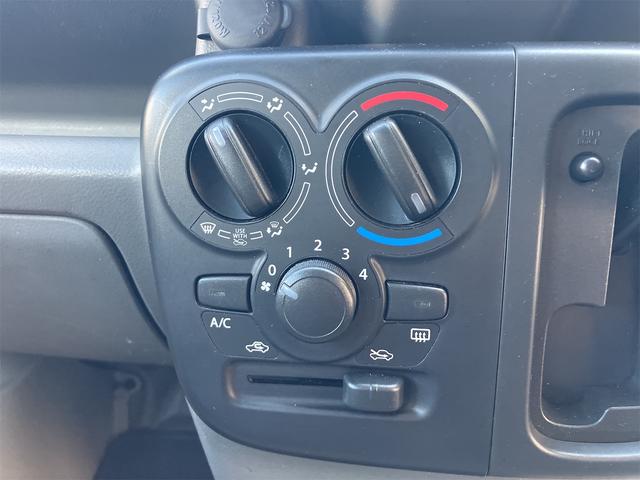 エブリイ ＰＡリミテッド　ドライブレコーダー　両側スライドドア　衝突被害軽減システム　キーレスエントリー　ＡＴ　盗難防止システム　ＡＢＳ　ＥＳＣ　衝突安全ボディ　エアコン　パワーステアリング（5枚目）