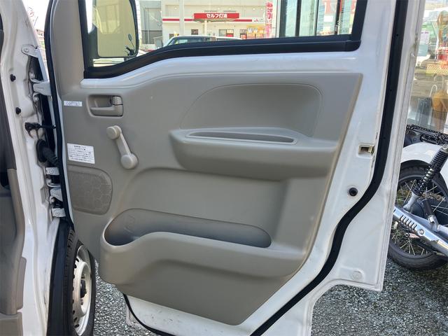 エブリイ ＰＡリミテッド　ドライブレコーダー　両側スライドドア　衝突被害軽減システム　キーレスエントリー　ＡＴ　盗難防止システム　ＡＢＳ　ＥＳＣ　衝突安全ボディ　エアコン　パワーステアリング（33枚目）