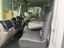 　トラック　ＡＴ　後輪ダブル　バックカメラ　キーレスエントリー　電動格納ミラー　エアコン　パワーウィンドウ　運転席エアバッグ（25枚目）