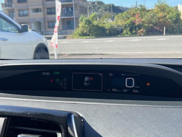 プリウス Ｓ　社外エアロ・新品ダウンサス・ＷＯＲＫ１８インチアルミ・ナビ・バックカメラ・ＥＴＣ・スマートキー（31枚目）