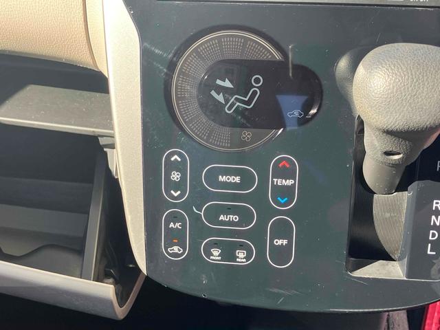 デイズ Ｘ　全周囲カメラ　スマートキー　アイドリングストップ　電動格納ミラー　ベンチシート　ＣＶＴ　盗難防止システム　ＡＢＳ　ＣＤ　ミュージックプレイヤー接続可　衝突安全ボディ　エアコン　パワーステアリング（6枚目）