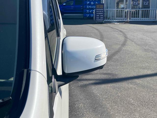 デイズ Ｘ　全周囲カメラ　スマートキー　アイドリングストップ　電動格納ミラー　ベンチシート　ＣＶＴ　盗難防止システム　ＡＢＳ　ＣＤ　ミュージックプレイヤー接続可　衝突安全ボディ　エアコン　パワーステアリング（22枚目）