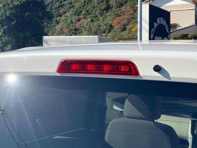 デイズ Ｘ　全周囲カメラ　スマートキー　アイドリングストップ　電動格納ミラー　ベンチシート　ＣＶＴ　盗難防止システム　ＡＢＳ　ＣＤ　ミュージックプレイヤー接続可　衝突安全ボディ　エアコン　パワーステアリング（31枚目）