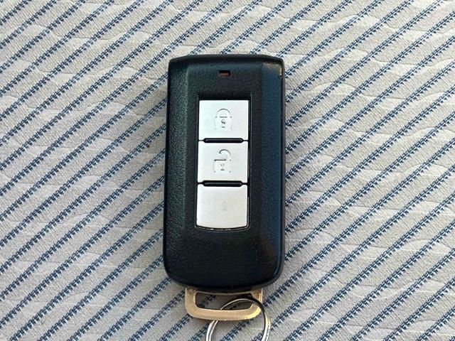 デイズ Ｘ　全周囲カメラ　スマートキー　アイドリングストップ　電動格納ミラー　ベンチシート　ＣＶＴ　盗難防止システム　ＡＢＳ　ＣＤ　ミュージックプレイヤー接続可　衝突安全ボディ　エアコン　パワーステアリング（45枚目）