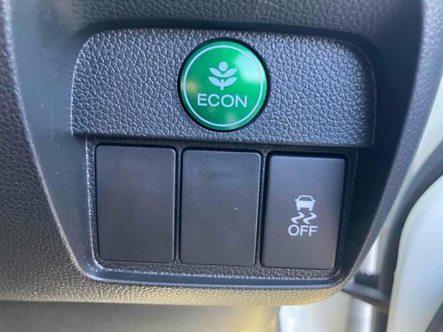 N-ONE G・Lパッケージ ETC バックカメラ ナビ TV オートライト HID スマートキー アイドリングストップ ベンチシート CVT 盗難防止システム ABS ESC CD DVD再生 USB Bluetooth(9枚目)