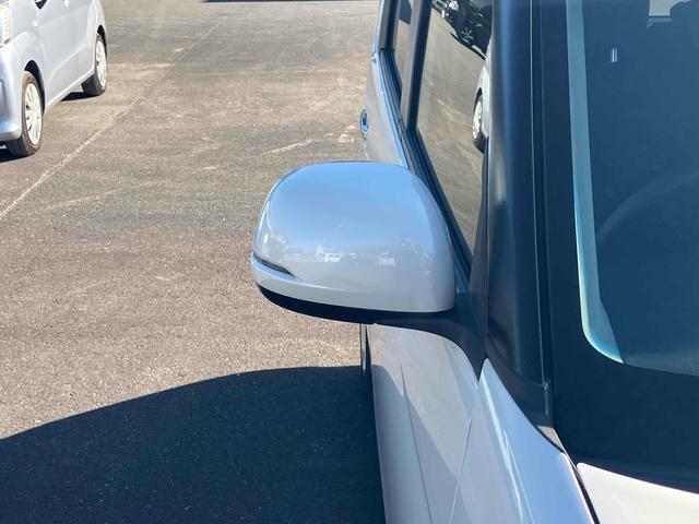 N-ONE G・Lパッケージ ETC バックカメラ ナビ TV オートライト HID スマートキー アイドリングストップ ベンチシート CVT 盗難防止システム ABS ESC CD DVD再生 USB Bluetooth(18枚目)