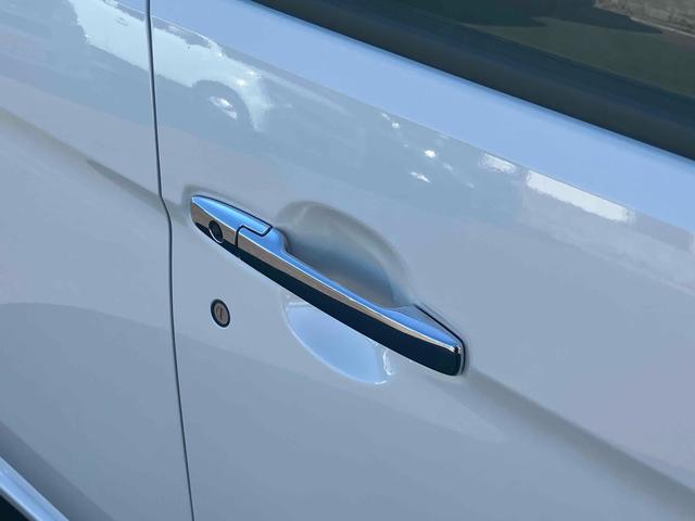 N-ONE G・Lパッケージ ETC バックカメラ ナビ TV オートライト HID スマートキー アイドリングストップ ベンチシート CVT 盗難防止システム ABS ESC CD DVD再生 USB Bluetooth(19枚目)