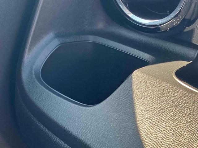 N-ONE G・Lパッケージ ETC バックカメラ ナビ TV オートライト HID スマートキー アイドリングストップ ベンチシート CVT 盗難防止システム ABS ESC CD DVD再生 USB Bluetooth(40枚目)