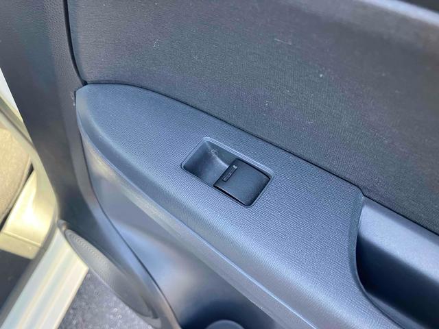 N-ONE G・Lパッケージ ETC バックカメラ ナビ TV オートライト HID スマートキー アイドリングストップ ベンチシート CVT 盗難防止システム ABS ESC CD DVD再生 USB Bluetooth(58枚目)