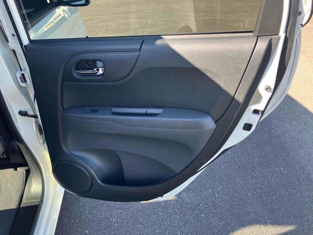 N-ONE G・Lパッケージ ETC バックカメラ ナビ TV オートライト HID スマートキー アイドリングストップ ベンチシート CVT 盗難防止システム ABS ESC CD DVD再生 USB Bluetooth(60枚目)